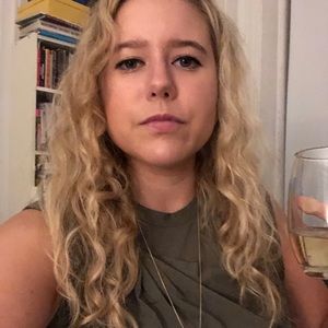 Meet your Posher, Charlotte